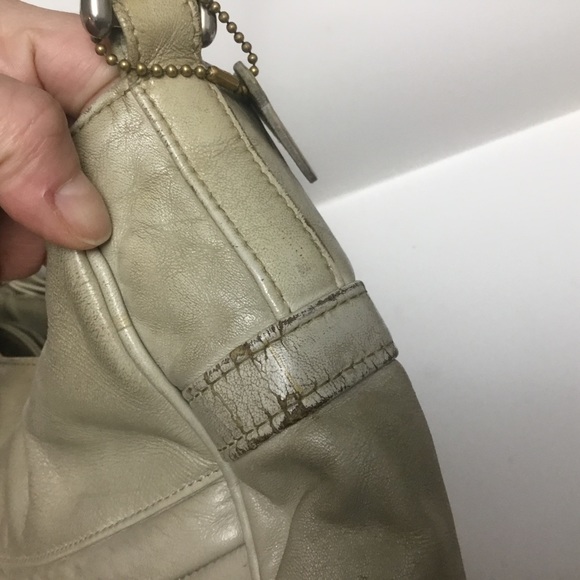 SAS Genuine Leather Crossbody Bag / Purse - Picture 11 of 16